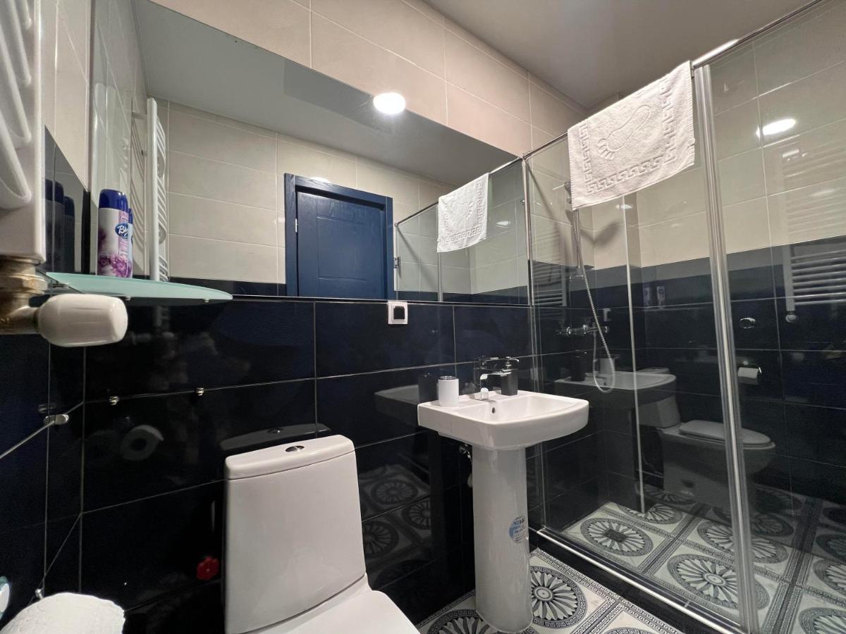 Hotel Sky Room Tbilisi Ngoại thất bức ảnh