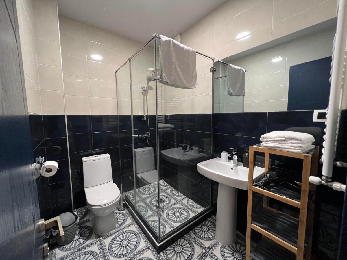 Hotel Sky Room Tbilisi Ngoại thất bức ảnh